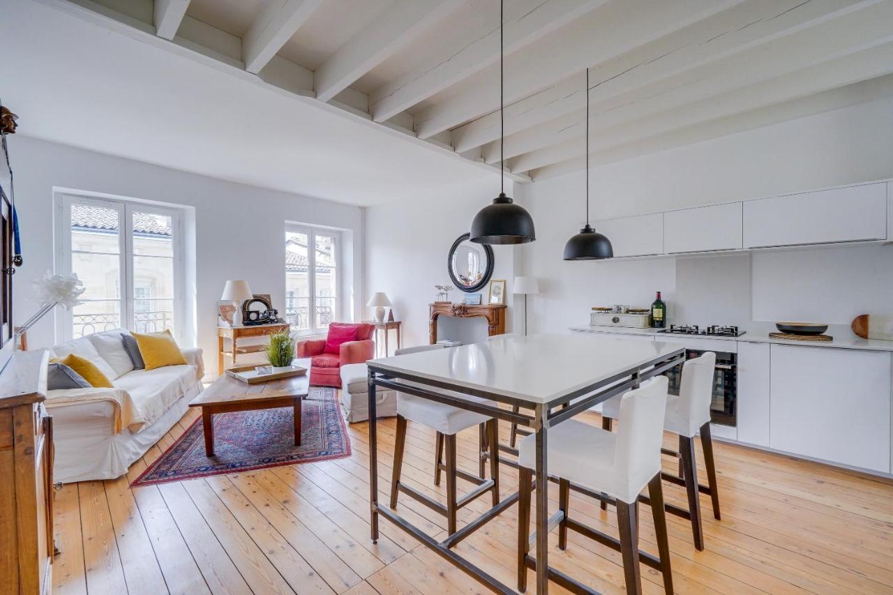 Le Hugue Up - Bel Appartement En Plein Coeur De Bordeaux Esterno foto